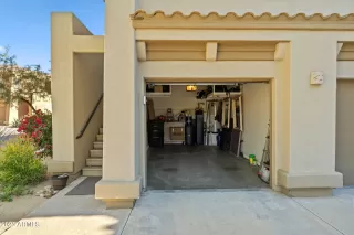 Photo #2: 6960490 Listing