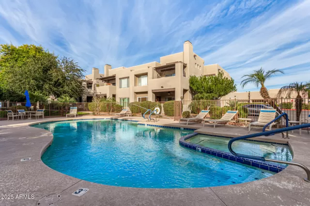 MLS: 6960536 Condo For Sale