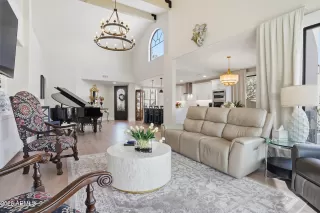 Photo #3: 6960679 Listing