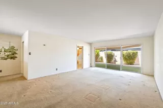 Photo #2: 6960761 Listing 