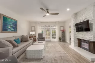 Photo #6: 6960862 Listing