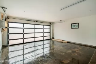 Photo #1: 6960880 Listing 