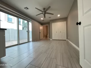 Photo #6: 6961053 Listing 