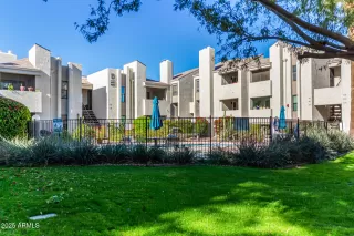 Photo #6: 6961107 Listing 