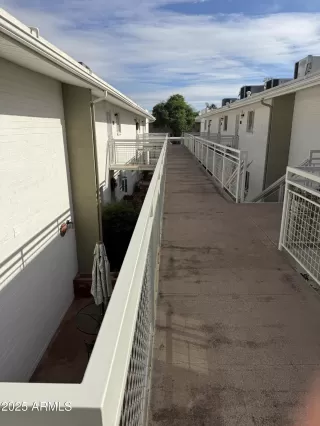 Photo #1: 6961372 Listing