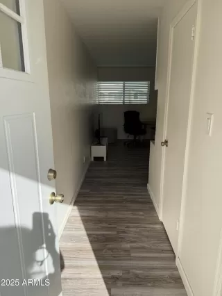 Photo #2: 6961372 Listing