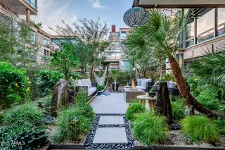 Photo #6: 6961503 Listing