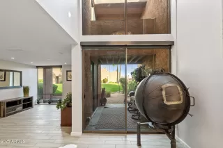 Photo #6: 6961590 Listing