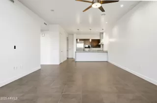 Photo #5: 6961654 Listing 