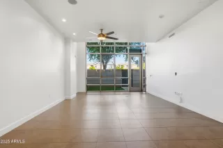 Photo #6: 6961654 Listing 