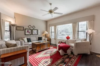 Photo #2: 6961749 Listing 