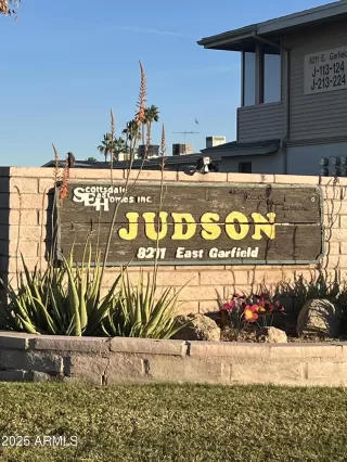 Photo #2: 6961845 Listing 