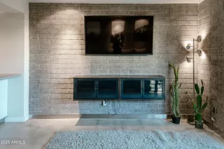 Photo #4: 6961959 Listing 