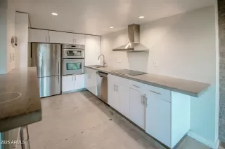 Photo #5: 6961959 Listing 