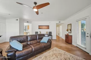 Photo #5: 6962008 Listing 