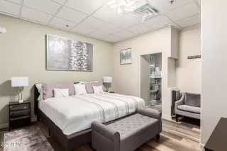 Photo #4: 6962196 Listing 