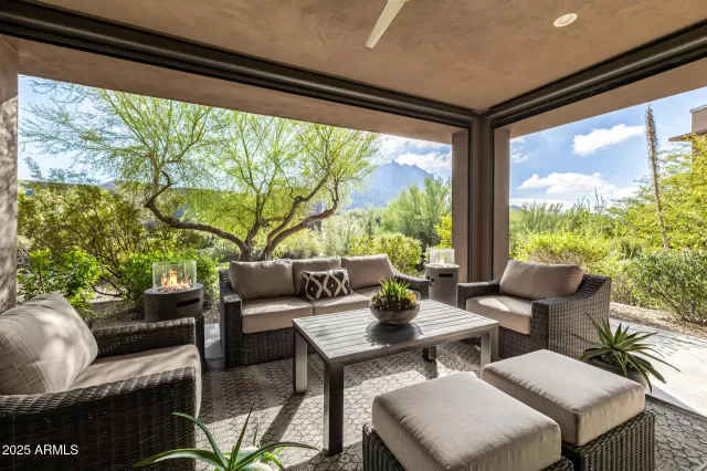 MLS: 6962211 Condo For Sale