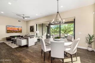 Photo #4: 6962211 Listing