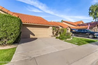 Photo #2: 6962289 Listing