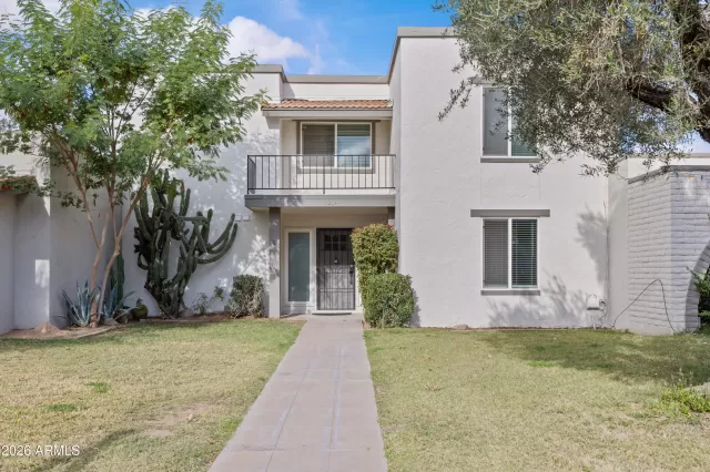 MLS: 6962541 Condo For Sale