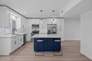 Photo #1: 6962541 Listing 