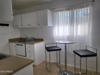 Photo #6: 6962608 Listing 