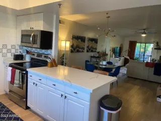 Photo #2: 6962687 Listing