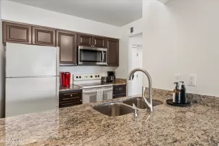 Photo #1: 6962777 Listing 