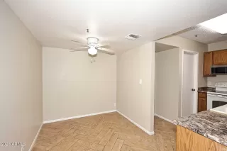 Photo #4: 6962799 Listing