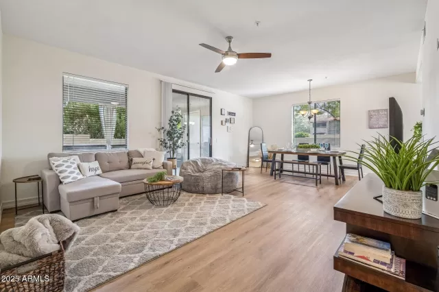 MLS: 6962849 Condo For Sale