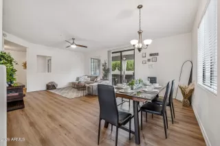 Photo #6: 6962849 Listing 