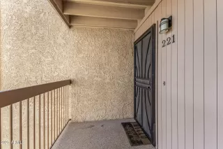 Photo #3: 6962860 Listing 