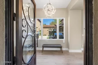 Photo #4: 6962913 Listing