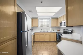 Photo #4: 6962959 Listing 