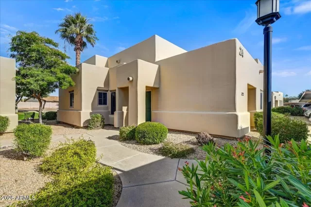 MLS: 6963442 Condo For Sale