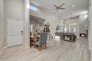 Photo #1: 6963442 Listing 