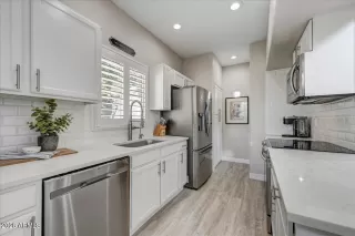 Photo #4: 6963442 Listing 