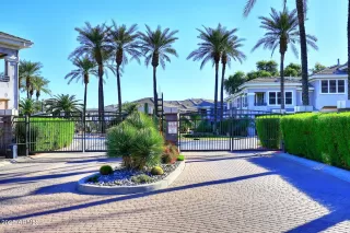 Photo #2: 6963444 Listing