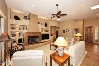 Photo #5: 6963455 Listing 