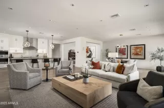 Photo #2: 6963458 Listing 