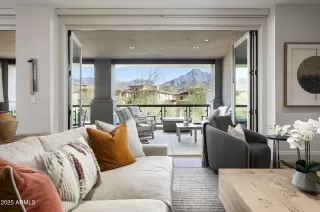 Photo #4: 6963458 Listing 