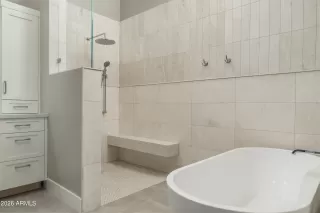 Photo #2: 6963568 Listing 