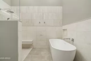 Photo #3: 6963568 Listing 