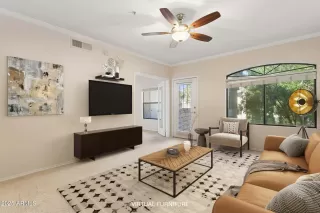 Photo #3: 6963726 Listing 