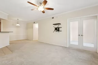 Photo #6: 6963726 Listing 