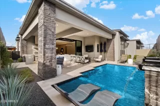 Photo #1: 6963856 Listing 