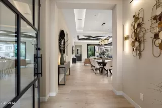 Photo #4: 6963856 Listing 