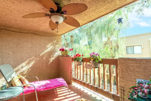 MLS: 6963904 Condo For Sale