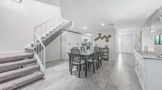 Photo #2: 6963905 Listing 