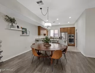 Photo #6: 6963982 Listing 